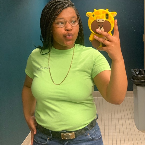 Meet your Posher, Chrissy - Picture 1 of 1